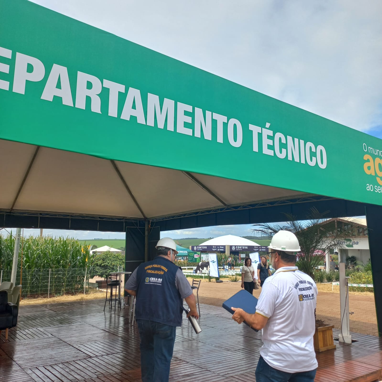 Fiscaliza&ccedil;&atilde;o verificou a responsabilidade t&eacute;cnica da montagem da feira